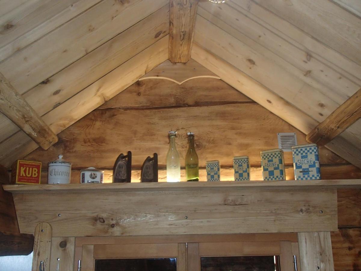 Le Grenier Bed and Breakfast Saint-Paul-en-Chablais Exteriör bild